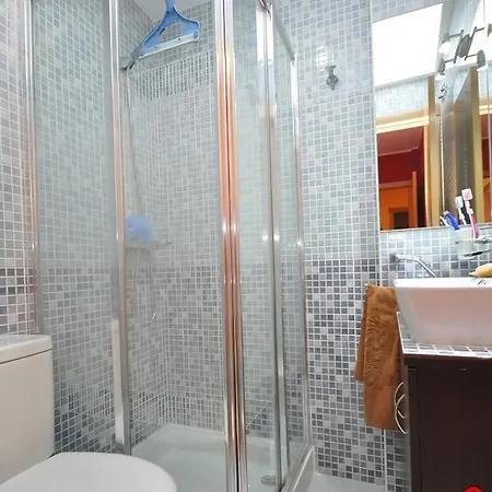 Acogedor ático A Pie De Mar Y Montaña. Apartamento O Pindo