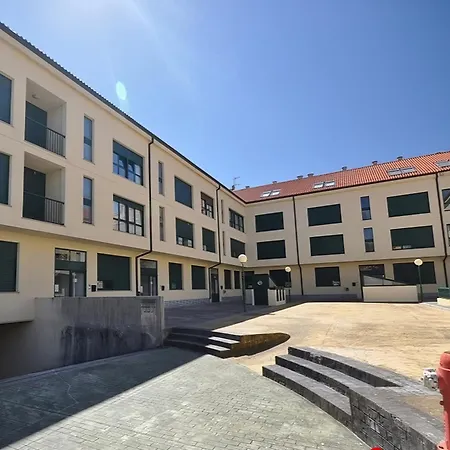 Acogedor Atico A Pie De Mar Y Montana. דירה O Pindo