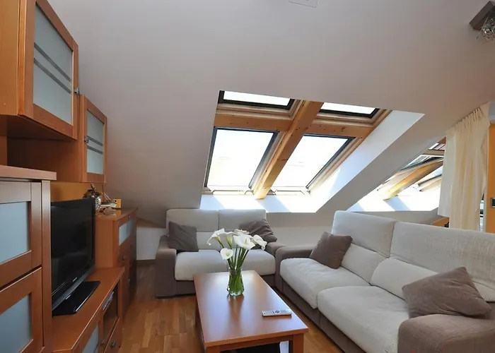 Acogedor Atico A Pie De Mar Y Montana. Apartment *