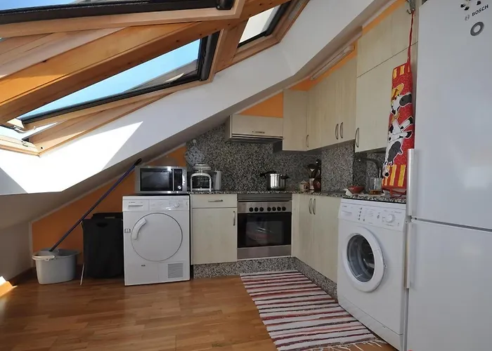 Acogedor Atico A Pie De Mar Y Montana. Apartment *