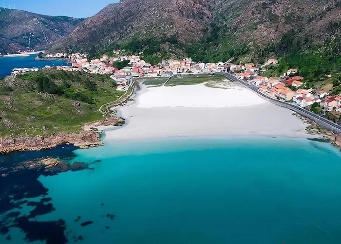 Acogedor Atico A Pie De Mar Y Montana. O Pindo